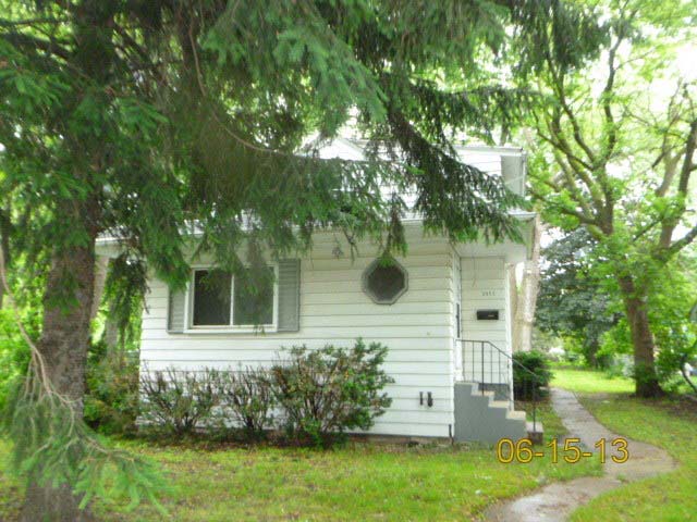 3009 Elisha Avenue, Zion, IL 60099 