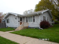 2218 Gilboa Ave, Zion, IL 60099 