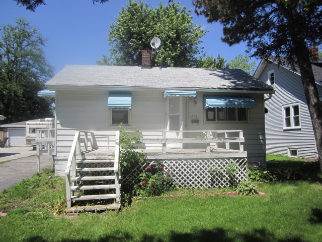 536 East Wildwood Ave, Villa Park, IL 60181 