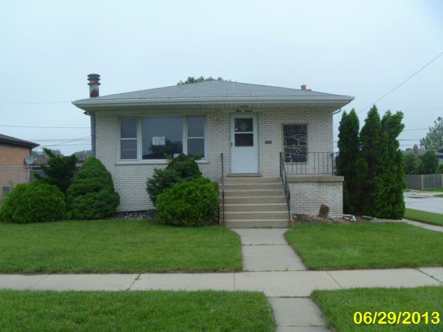 311 Manistee Avenue, Calumet City, IL 60409 