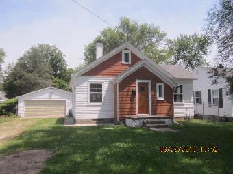 2606 47th Street, Moline, IL 61265 