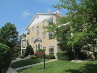 457 Valley Dr Unit 302, Naperville, IL 60563 