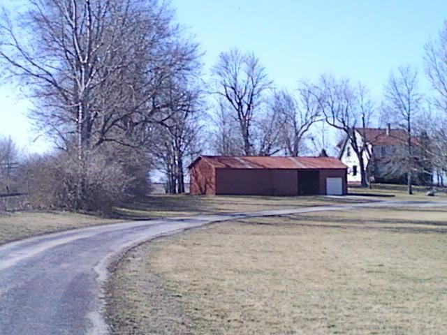 141 County Road 3350 North, Foosland, IL 61845 