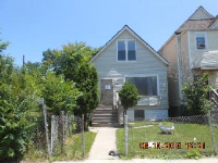 6813 S Green St, Chicago, IL 60621 