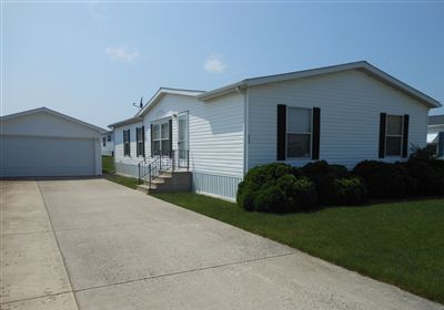 255 Hibiscus Cir., Matteson, IL 60443 