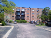 8974 Western Ave,403, Des Plaines, IL 60016 