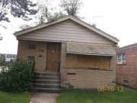 7358 S Paulina St, Chicago, IL 60636 