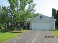 1105 Revere Ln, Island Lake, IL 60042 