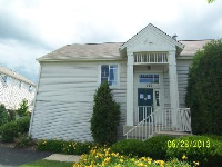 557 S Rosehall Lane, Round Lake, IL 60073 