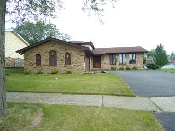 6238 Streamwood Ln, Matteson, IL 60443 