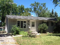 357 Tulsa Ave, Carpentersville, IL 60110 