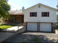 131 Winona Dr, Machesney Park, IL 61115 