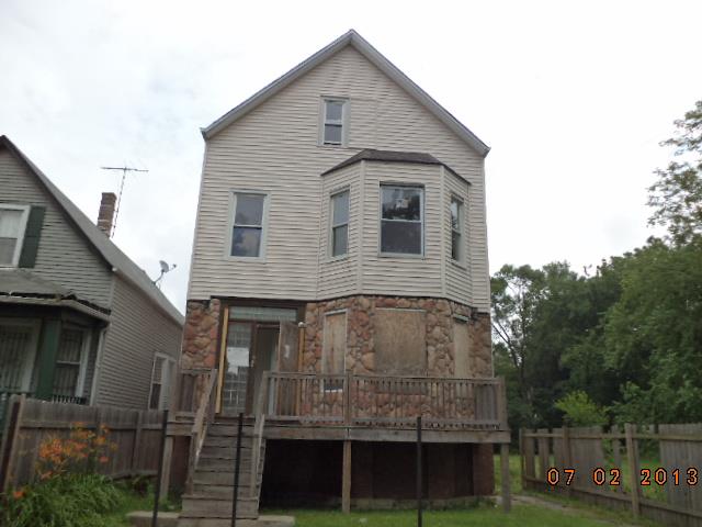 5933 S Hermitage Ave, Chicago, IL 60636 