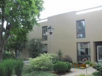 6 Maple Tree Ct, Elmhurst, IL 60126 