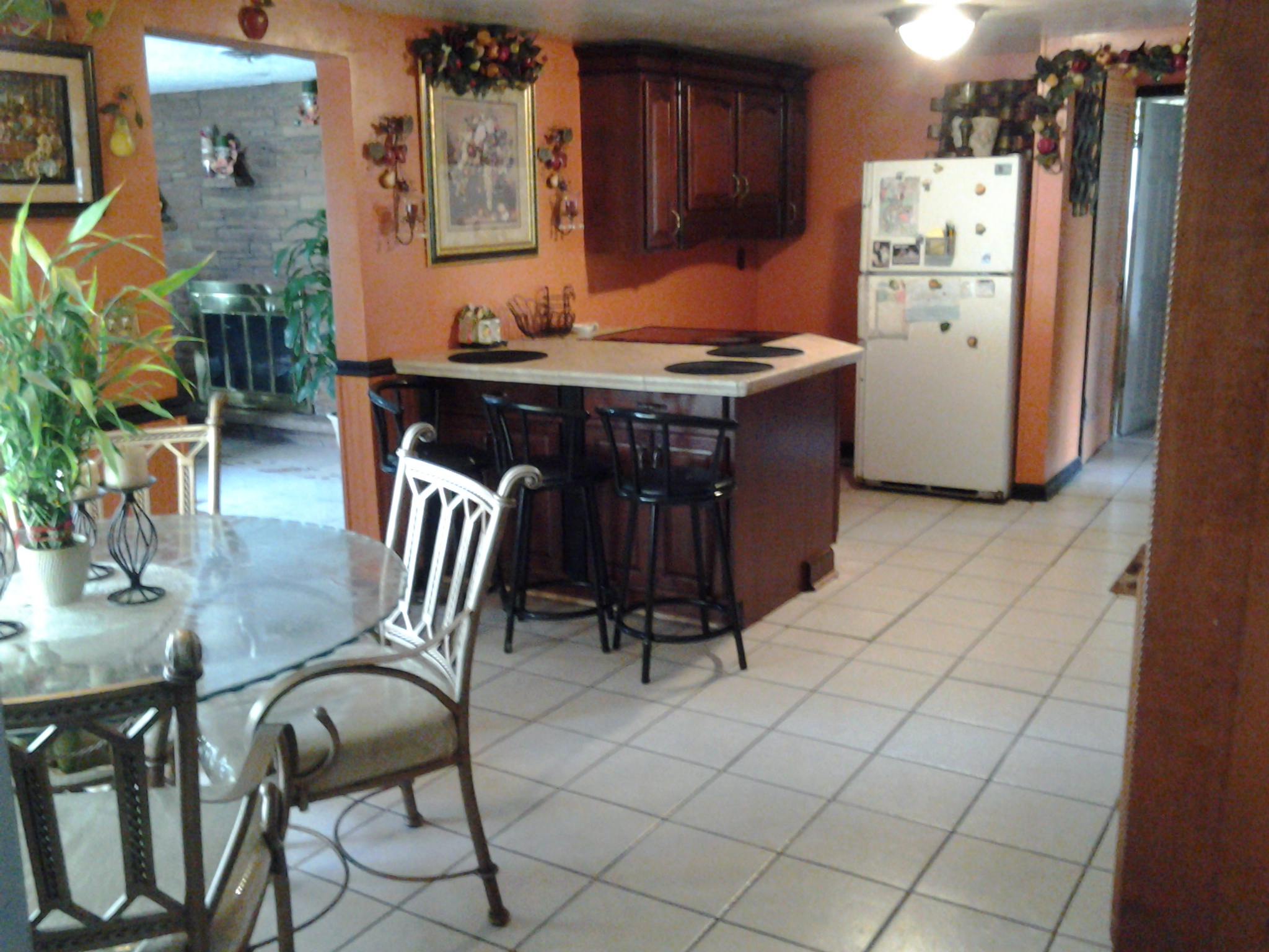 1501 North Shore Dr., Moline, IL 61265 