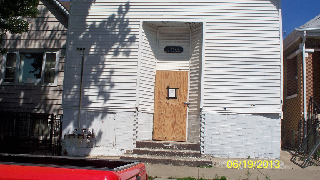 1325 50th Ct, Cicero, IL 60804 