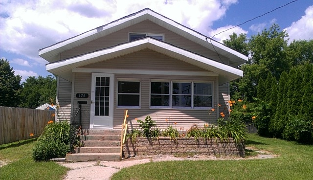 424 Pearl Avenue, Loves Park, IL 61111 