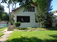 324 E Pine Ave, Bensenville, IL 60106 