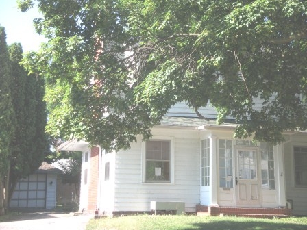 407 Julian St, Waukegan, IL 60085 