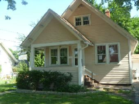 484 Slade Ave, Elgin, IL 60120 