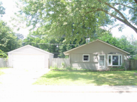 94 Birch St, Carpentersville, IL 60110 