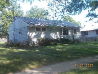 3007 Ellen Ave, Rockford, IL 61101 