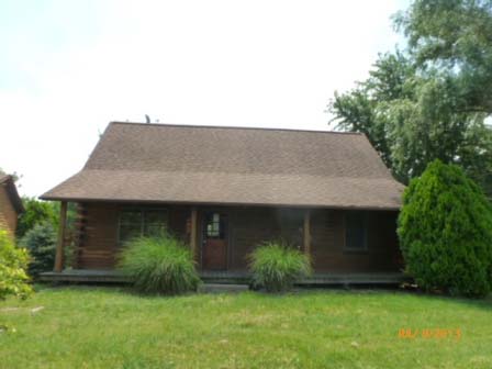 19400 Curtis Blackt, Petersburg, IL 62675 