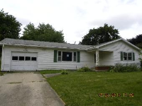 130 West Alden Pl, Dekalb, IL 60115 