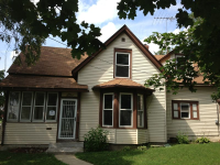 100 Seneca St, Elgin, IL 60120 