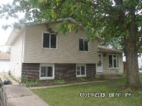 140 Garden Dr, Bollingbrook, IL 60440 