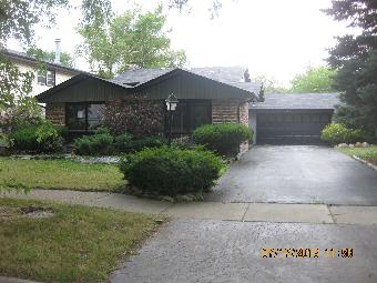 19012 Jodi Ter, Homewood, IL 60430 