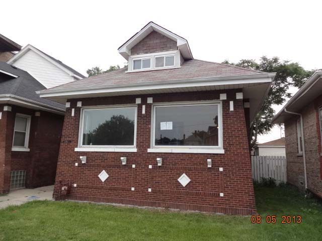 7715 S Stewart Ave, Chicago, IL 60620 