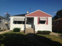 4517 S Kenilworth Ave, Forest View, IL 60402 