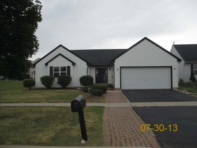 900 Joanne Ln, Harvard, IL 60033 