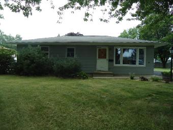 815 W Dearborn St, Plano, IL 60545 