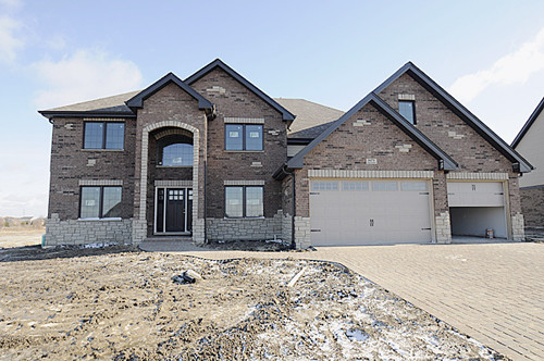 8479 Stonecreek Blvd., Frankfort, IL 60423 