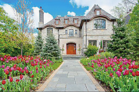 125 East Eighth Street, Hinsdale, IL 60521 