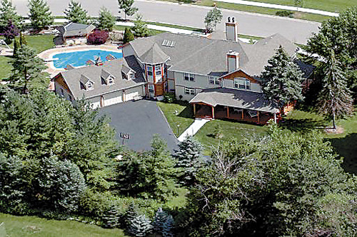 8225 BAILEY Road, Darien, IL 60561 