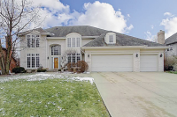 1401 Darien Club Drive, Darien, IL 60561 