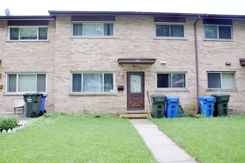 231 Dover Dr Unite 231, Des Plaines, IL 60018 