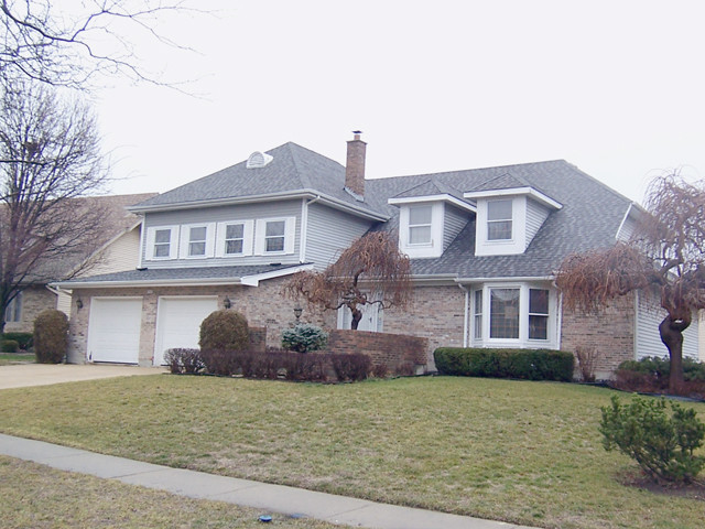 1685 Brittany Lane, Hoffman Estates, IL 60192 