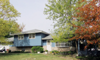 25W160 Della Ave, Carol Stream, IL 60188 