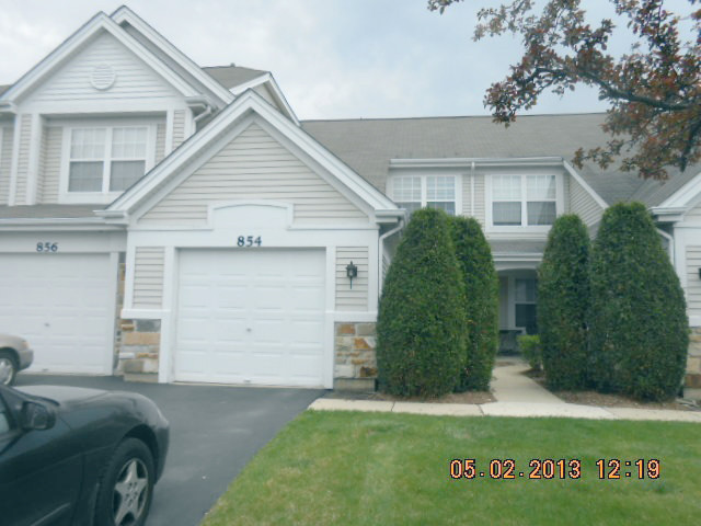854 PEMBROOK Court, Carol Stream, IL 60188 