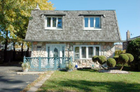 8317 S 77th Ct, Bridgeview, IL 60455 