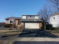 605 Whitehall Way, Bolingbrook, IL 60440 