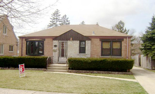 2238 South 20TH Avenue, Broadview, IL 60155 