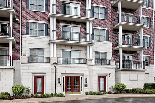 400 McDaniels Circle, Clarendon Hills, IL 60514 