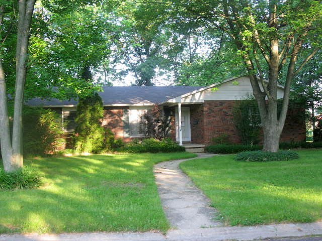 Butternut, Greenville, IL 62246 