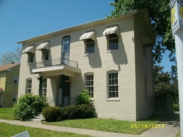 Franklin St, Carlyle, IL 62231 