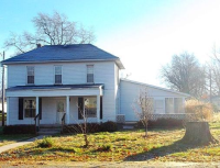 Locust, Patoka, IL 62875 